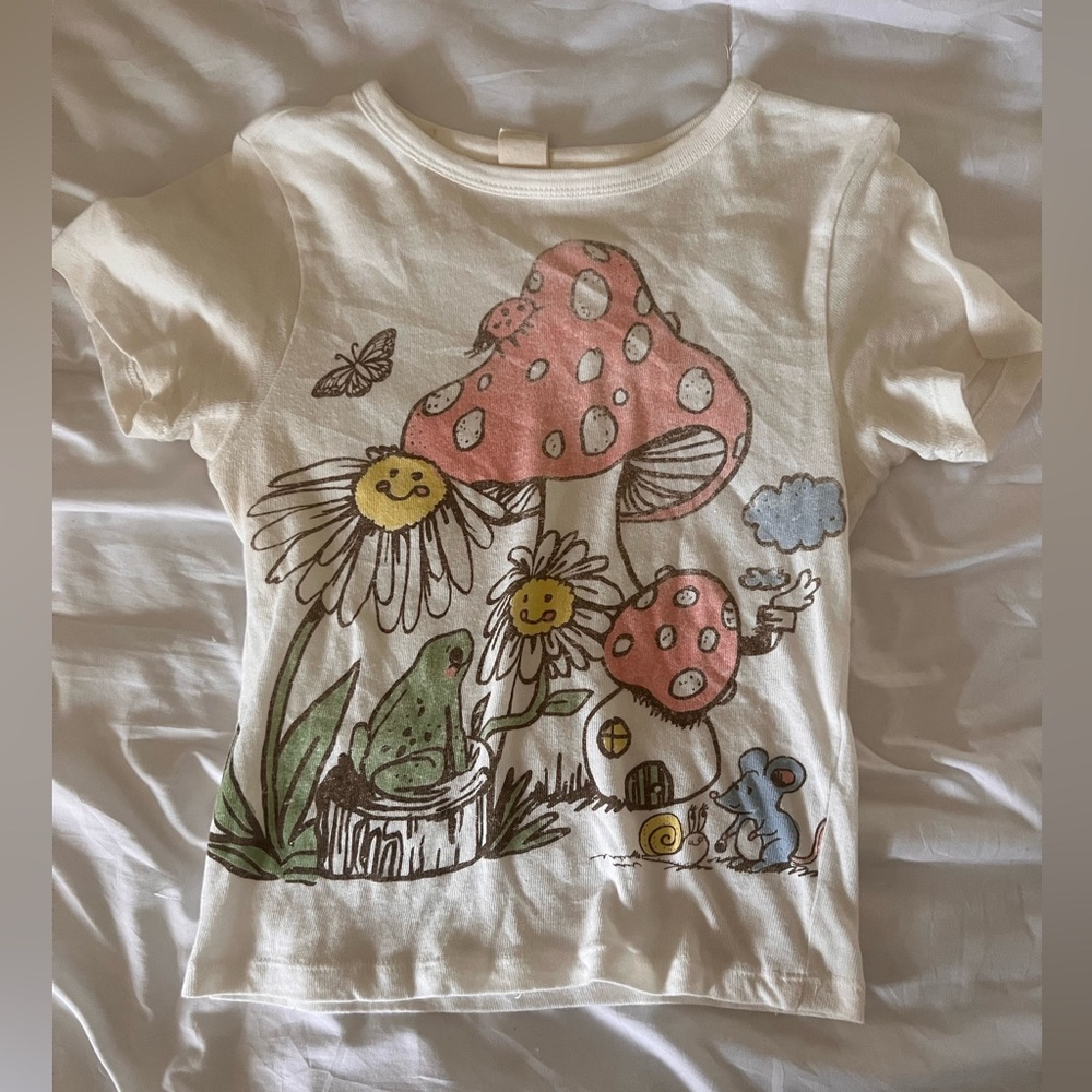 urban outfitters graphic baby tee